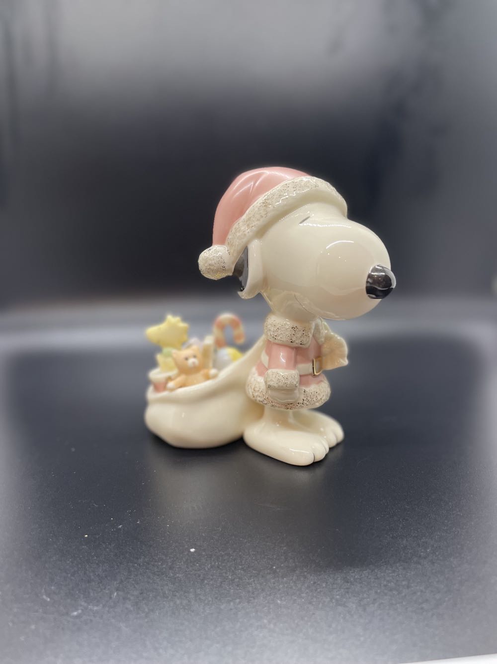 Snoopy Claus  ornament collectible - Main Image 2