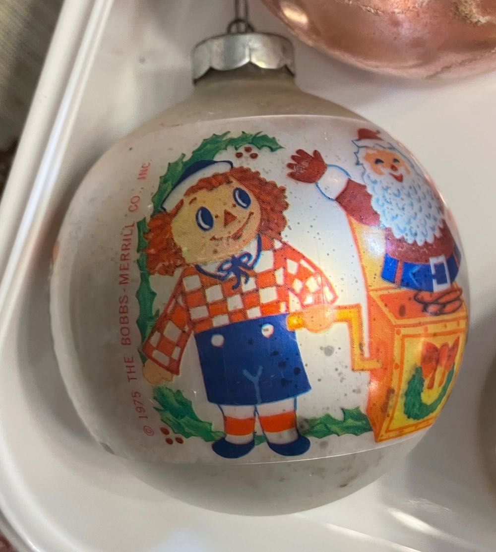 Renaissance Nativity Wisemen Gaspar With Frankincense