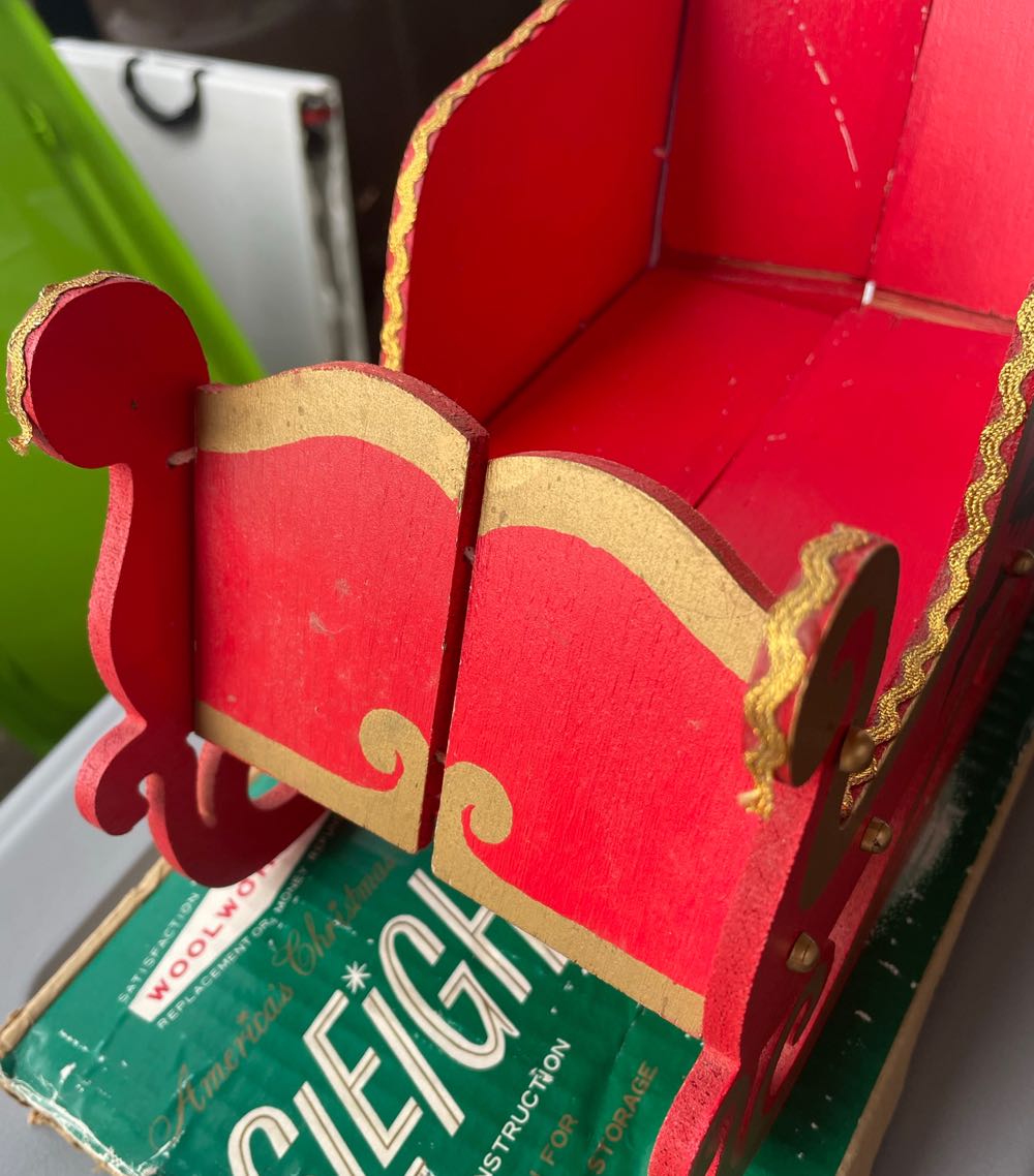 Woolworth - Sleigh - Sleigh (Collapsible) ornament collectible - Main Image 3