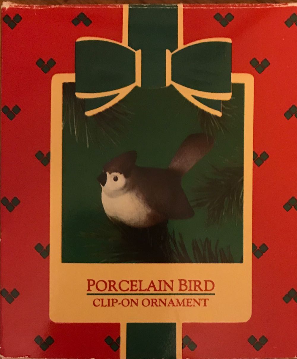 Porcelain Bird - Tufted Titmouse - Bird (Clip On) ornament collectible - Main Image 2