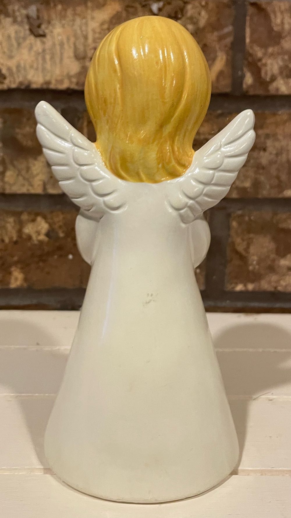 HOMCO - Praying Angel - Blue Flower - Praying (Angel) ornament collectible - Main Image 2