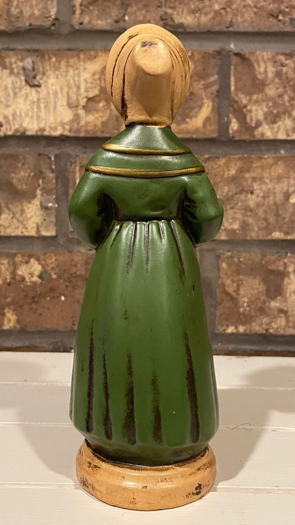 MY - Japan - Caroler - Lady - Green Coat - Caroler (Music) ornament collectible - Main Image 2