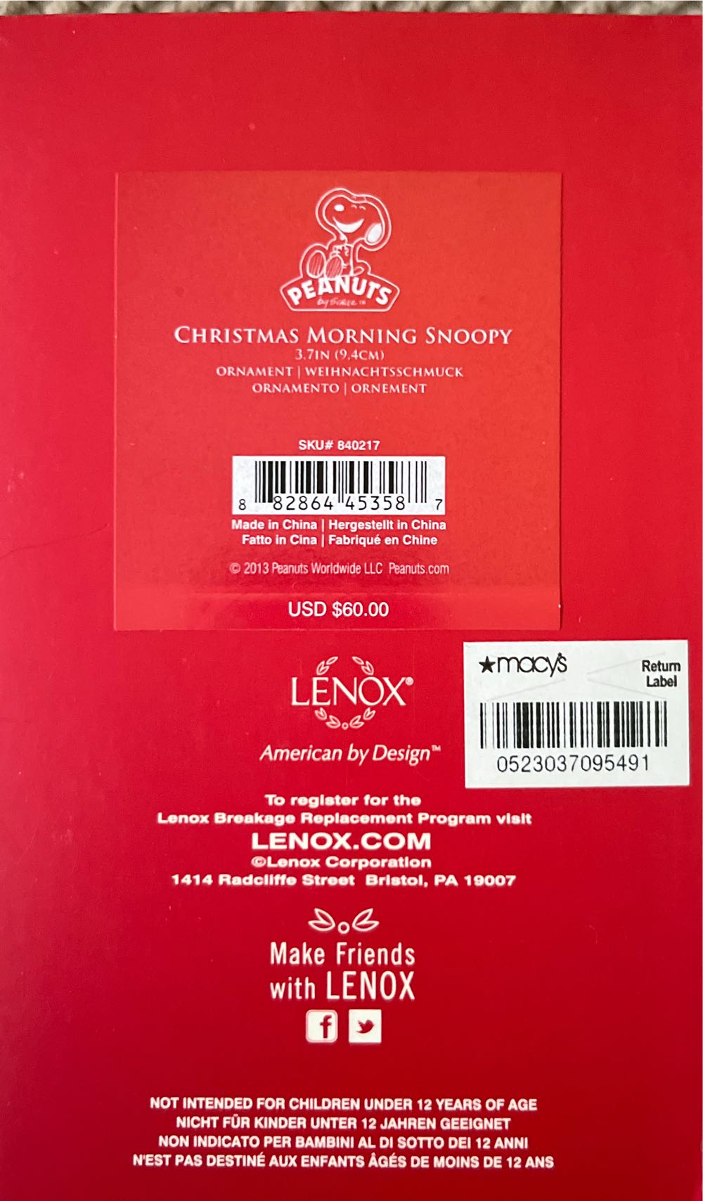 Christmas Morning Snoopy - Snoopy (Peanuts) ornament collectible [Barcode 882864453587] - Main Image 3