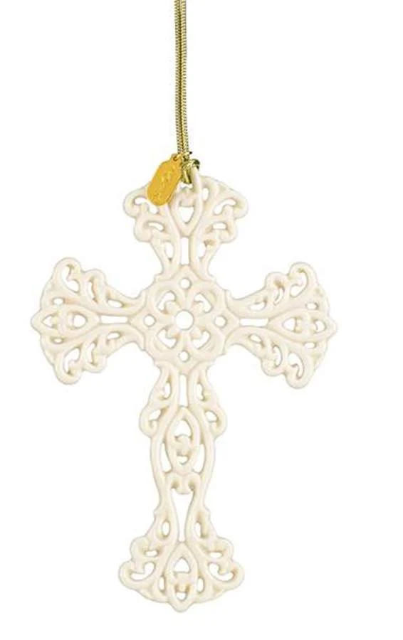 Hershey’s Holiday Kisses Carlton Cards Chocolate Heart Bear