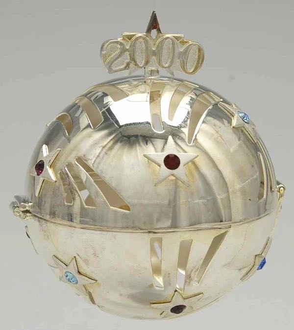 Colourful Quarts, Holly & Red & Snowflakes & Dots