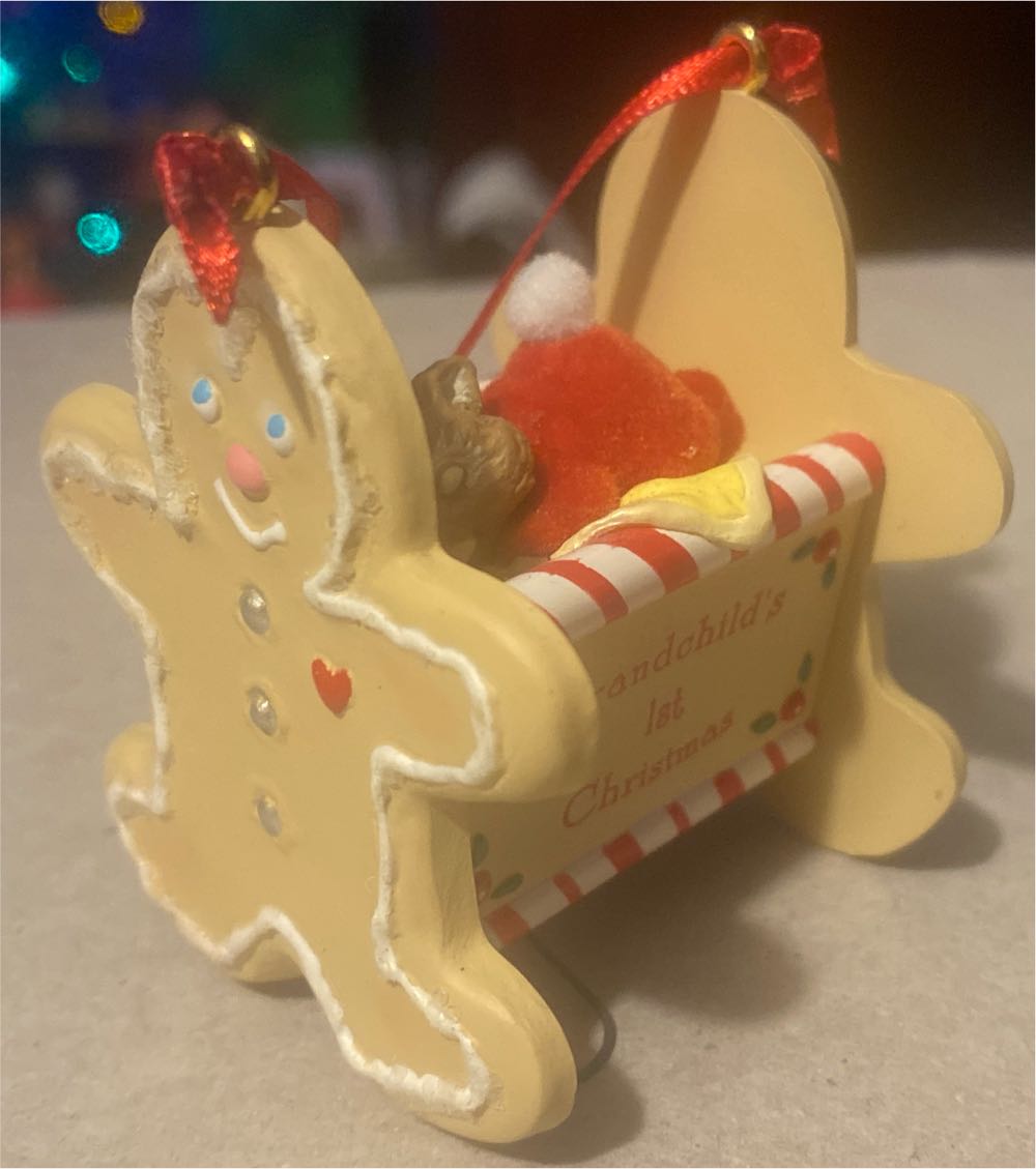 Grandchilds 1st Christmas Hallmark Keepsake - Grandchildren (Baby’s First Christmas) ornament collectible [Barcode 015012744958] - Main Image 2