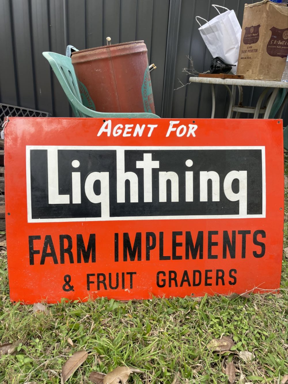 52060 Antique Treasures - Partial Set