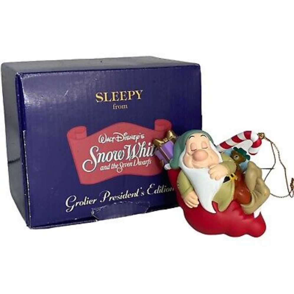 Department 56 Perhaps The Queen’s Gambit #6009755