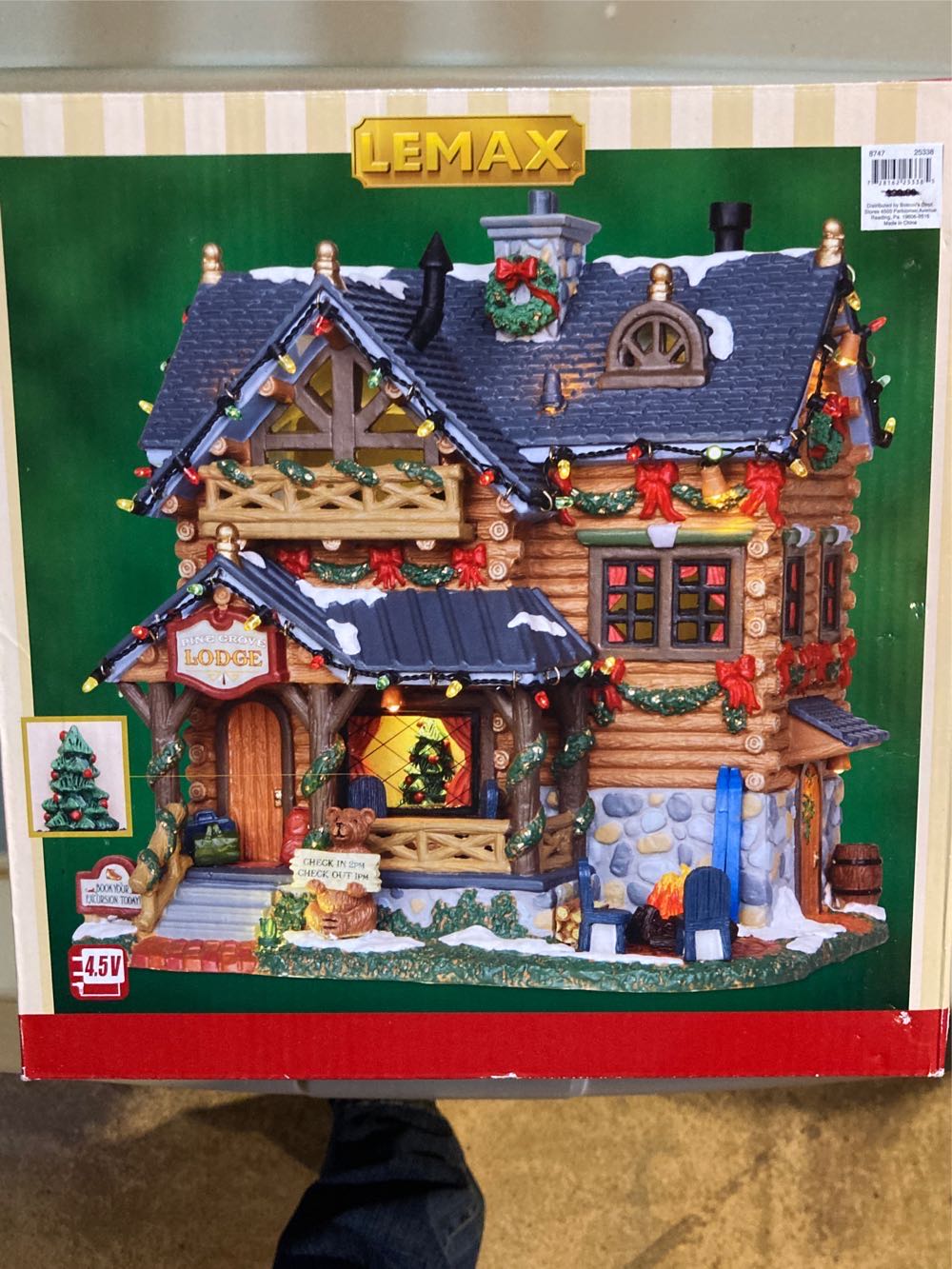 Caroling With Snoopy