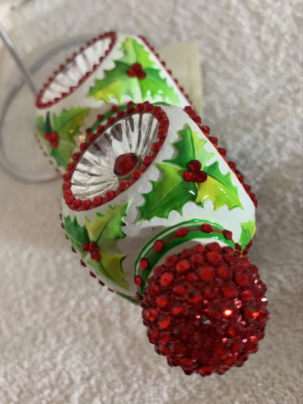 Majestic Reflector, Holly - General Line (Christmas Tree Ornament) ornament collectible - Main Image 4