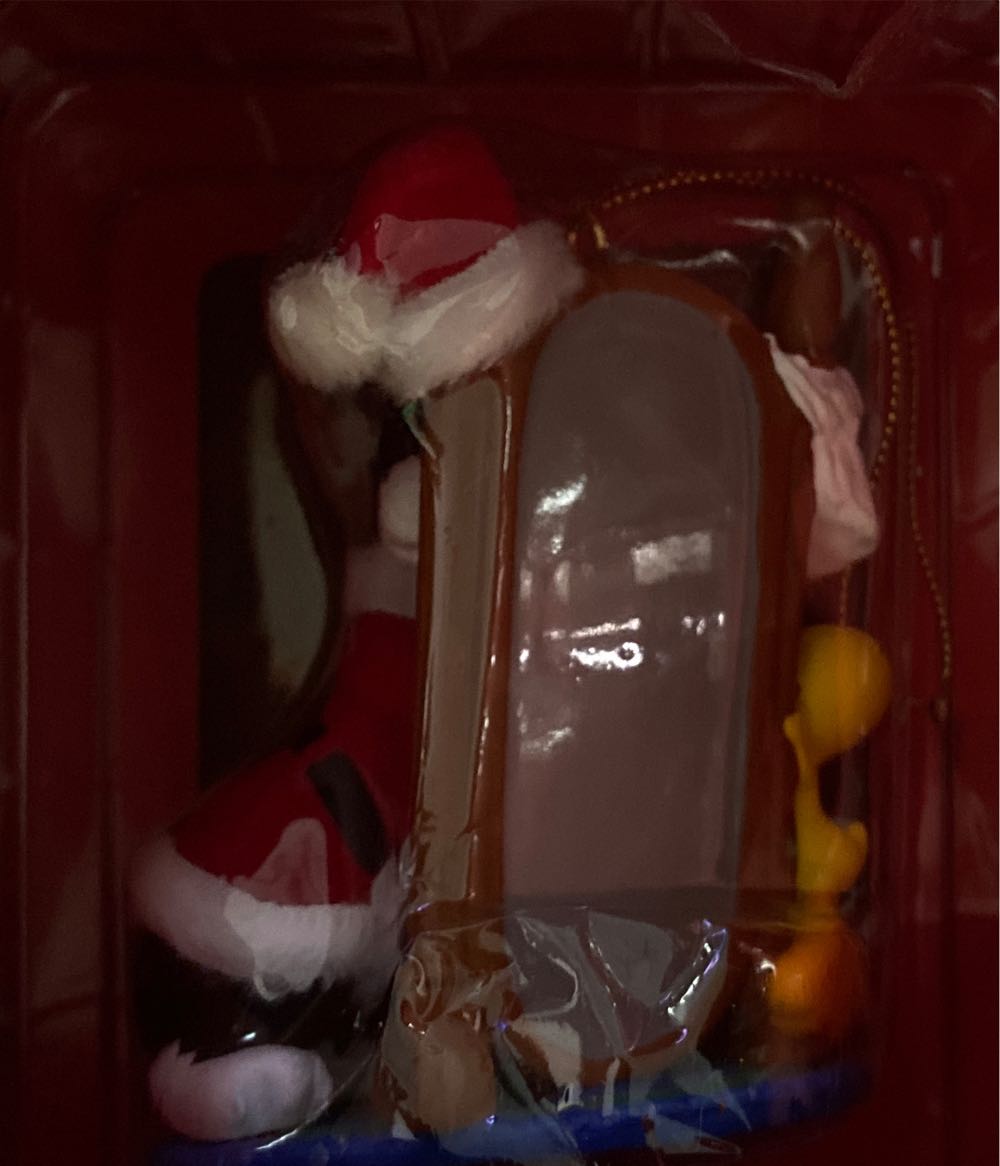 Sylvester Dressed As Santa  ornament collectible [Barcode 447010220002] - Main Image 2