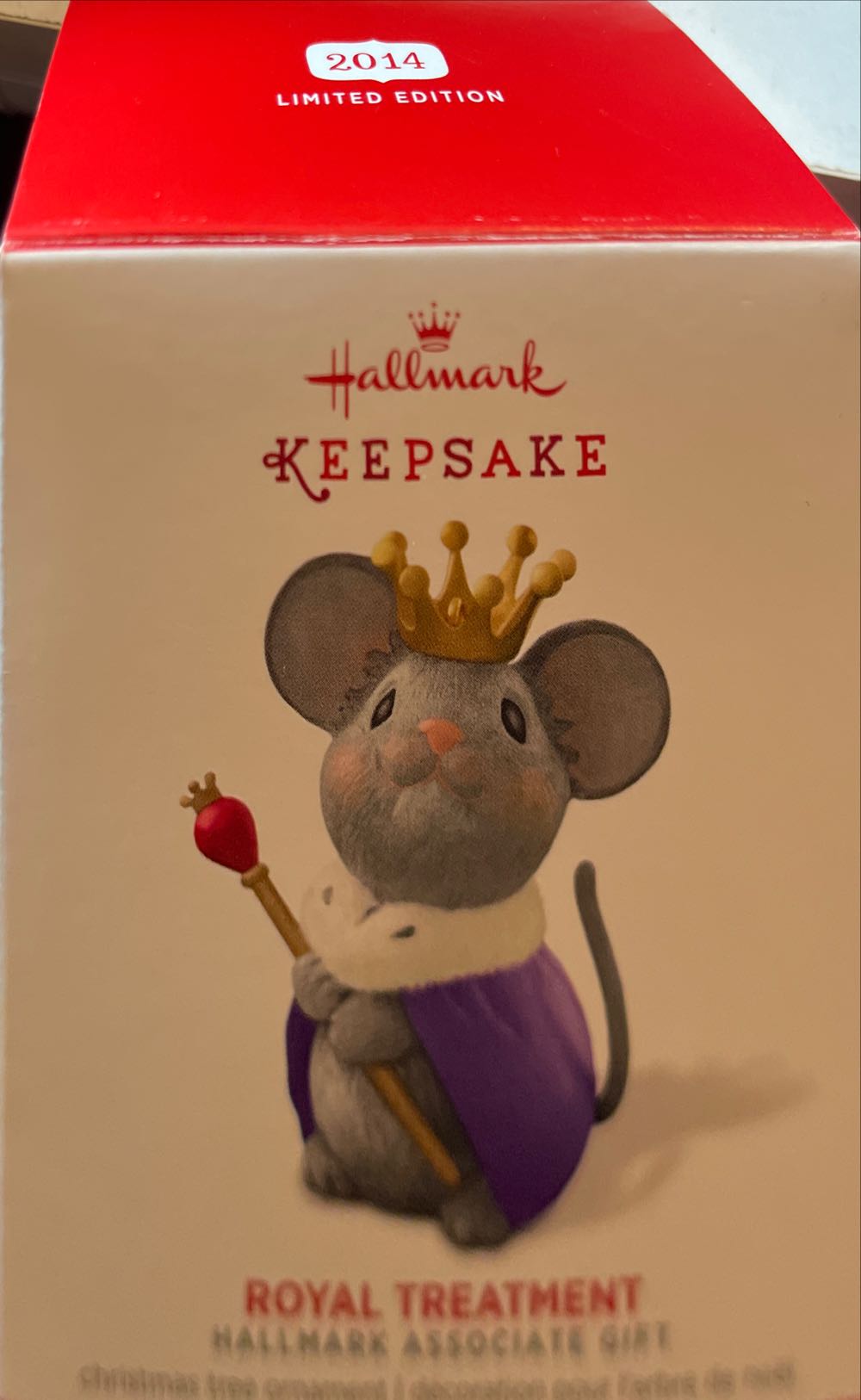 Royal Treatment (Retail Associate Exclusive) - Hallmark Associate Gift (Mouse) ornament collectible - Main Image 2