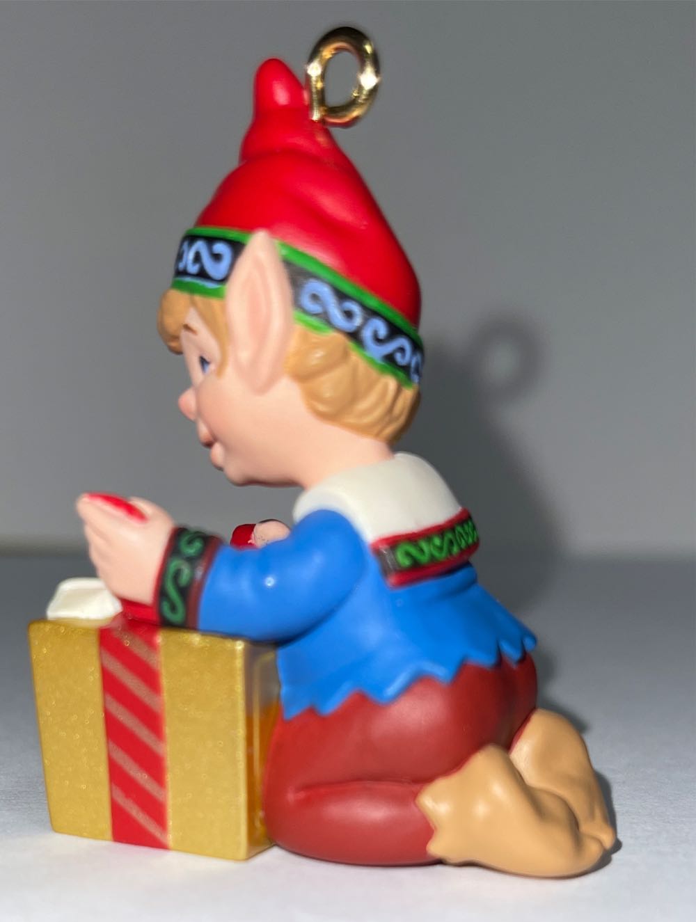 Ready For Delivery Hallmark 2001 - Free For Extended KOC Membership (Elf 1) ornament collectible - Main Image 4