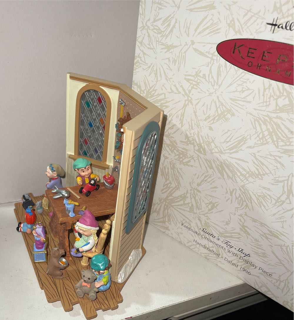 Santa’s Toy Shop 1996 - Tabletop (Toys) ornament collectible - Main Image 4