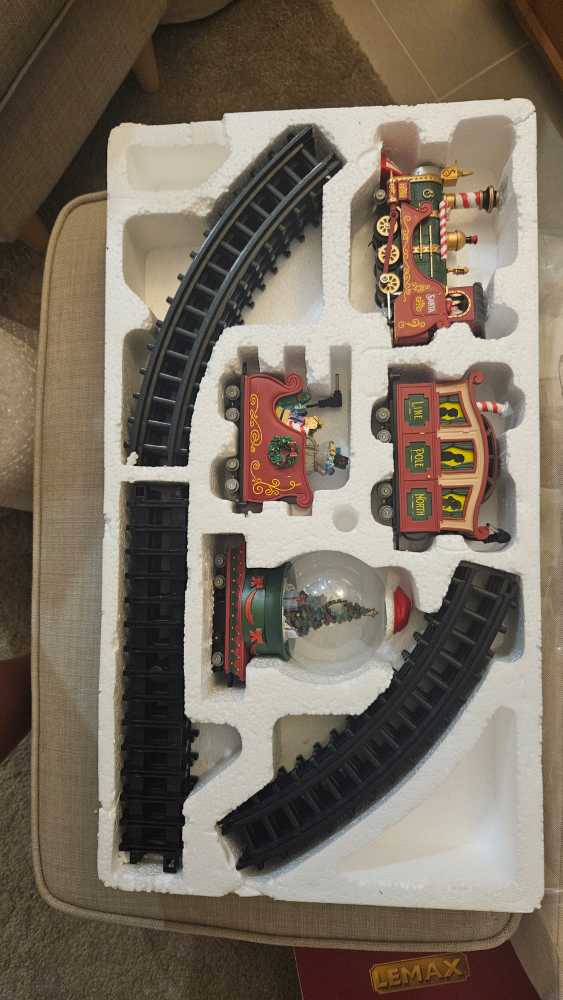 North Pole Railway - General Products (Sights & Sounds) ornament collectible [Barcode 728162742230] - Main Image 2