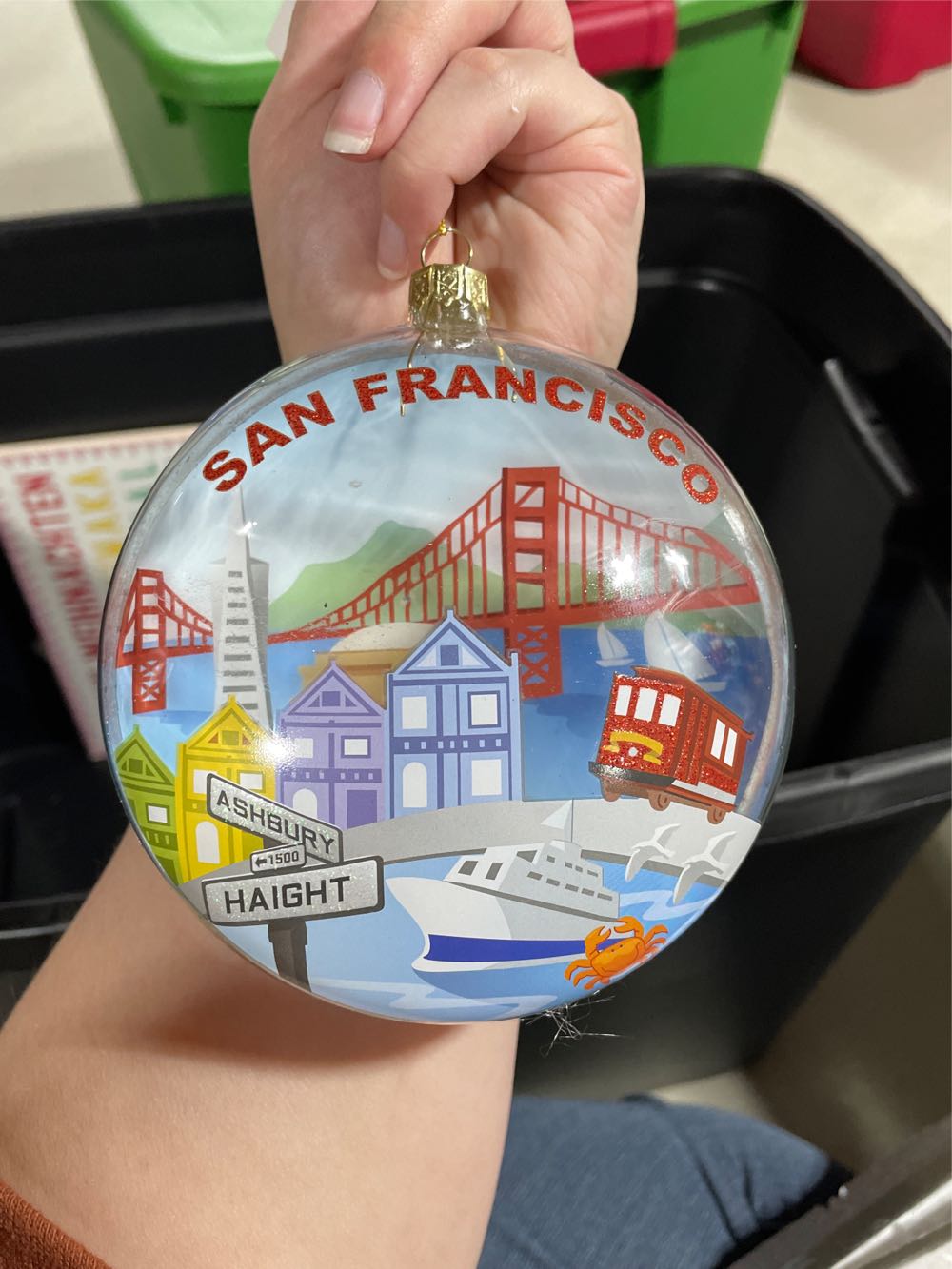 Lemax - 22125 Family Ice Follies. Set Of 2