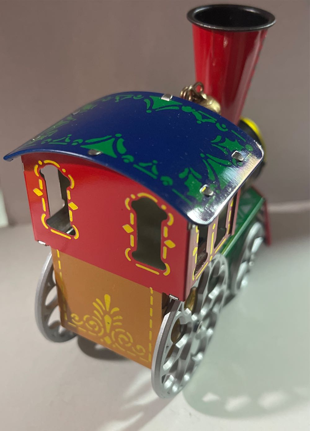 Tin Locomotive #4 (1985) - Tin Locomotive (Trains) ornament collectible - Main Image 4