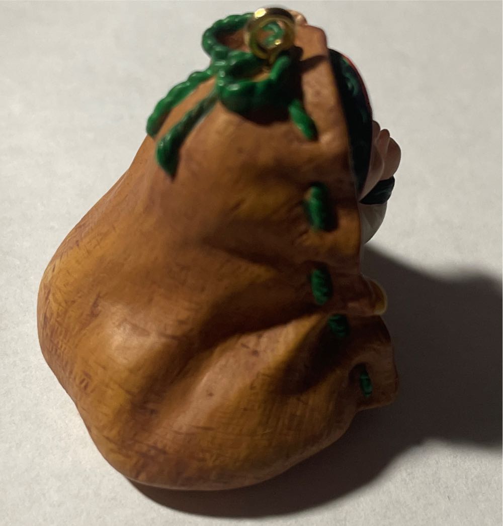 Night Before Christmas- Curious The Elf (KOC Club)  (The Night Before the Night Before Christmas 2001) ornament collectible - Main Image 3