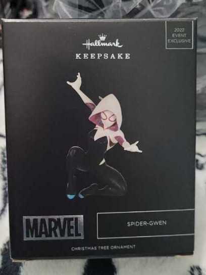 Spider-Gwen - Spider-Gwen (Spider-Man) ornament collectible [Barcode 763795795710] - Main Image 2