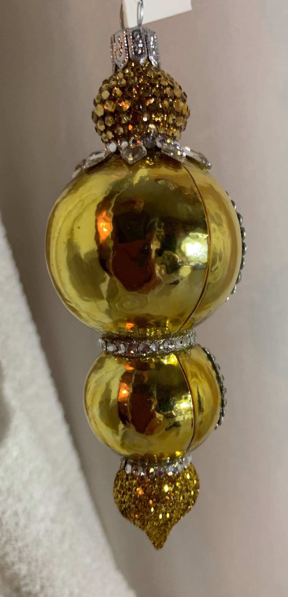 Bonbon Redlector - Other Exclusive (Christmas Tree Ornament) ornament collectible - Main Image 3