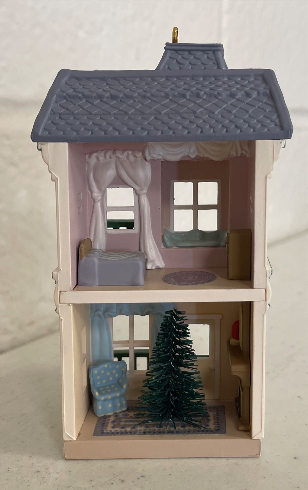 NH#4 - House On Main Street - Nostalgic Houses & Shops (Collectible Series) ornament collectible - Main Image 2