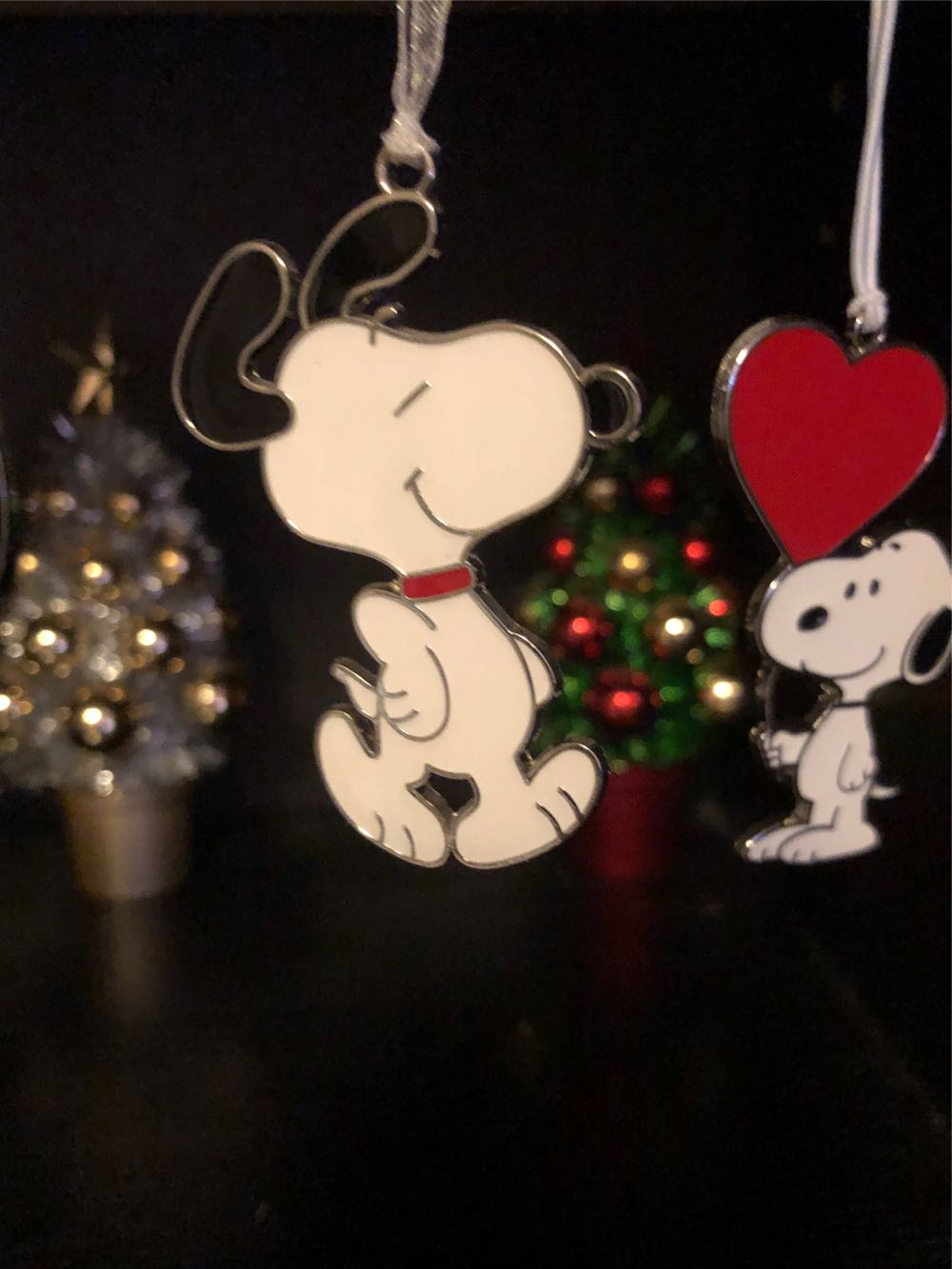 Hallmark Flat Metal Snoopy Dancing - Flat Metal Snoopy ornament collectible - Main Image 1