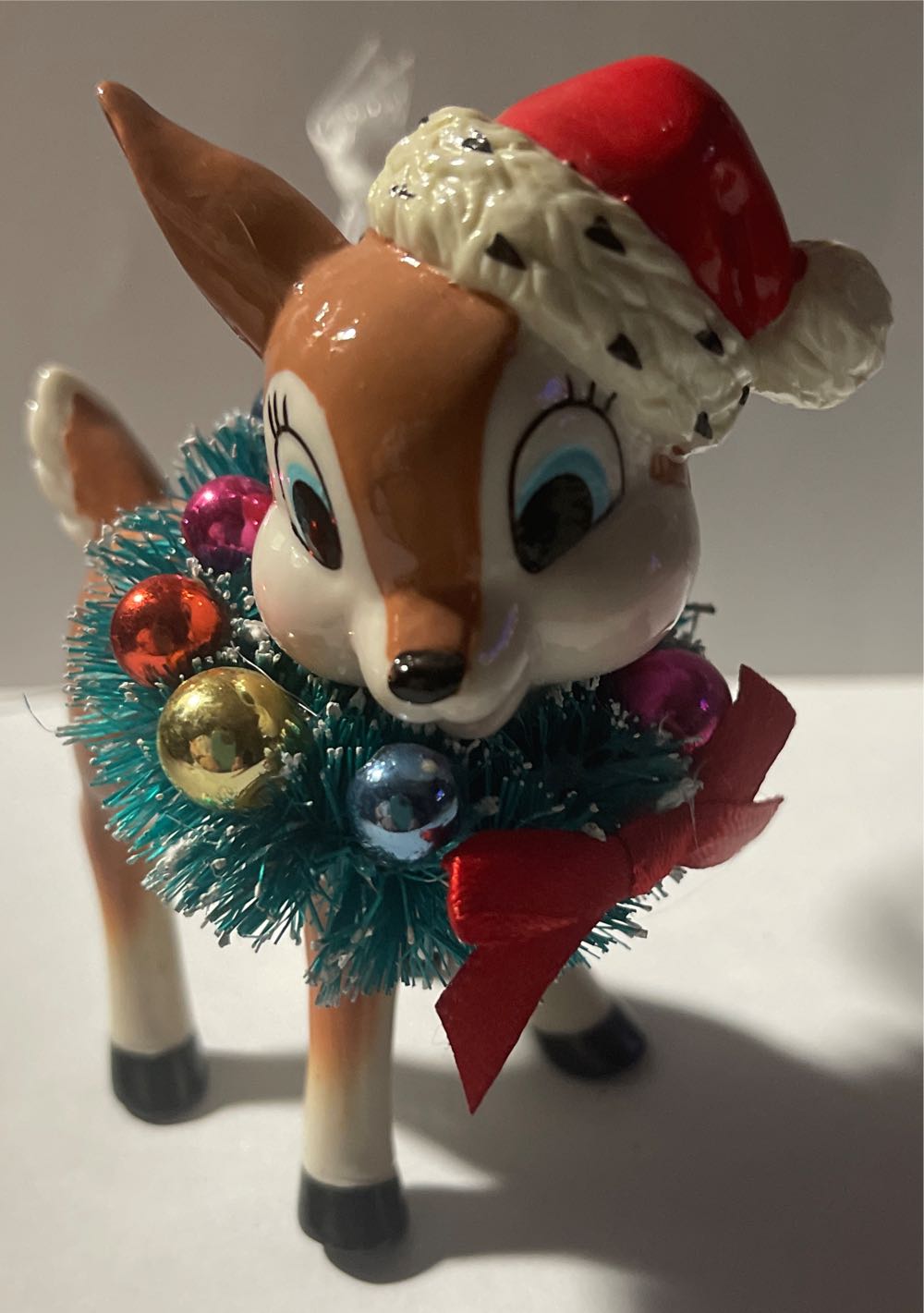 Retro Reindeer - Unofficial Porcelain Vintage Christmas (Retro Reindeer) ornament collectible [Barcode 763795779390] - Main Image 4