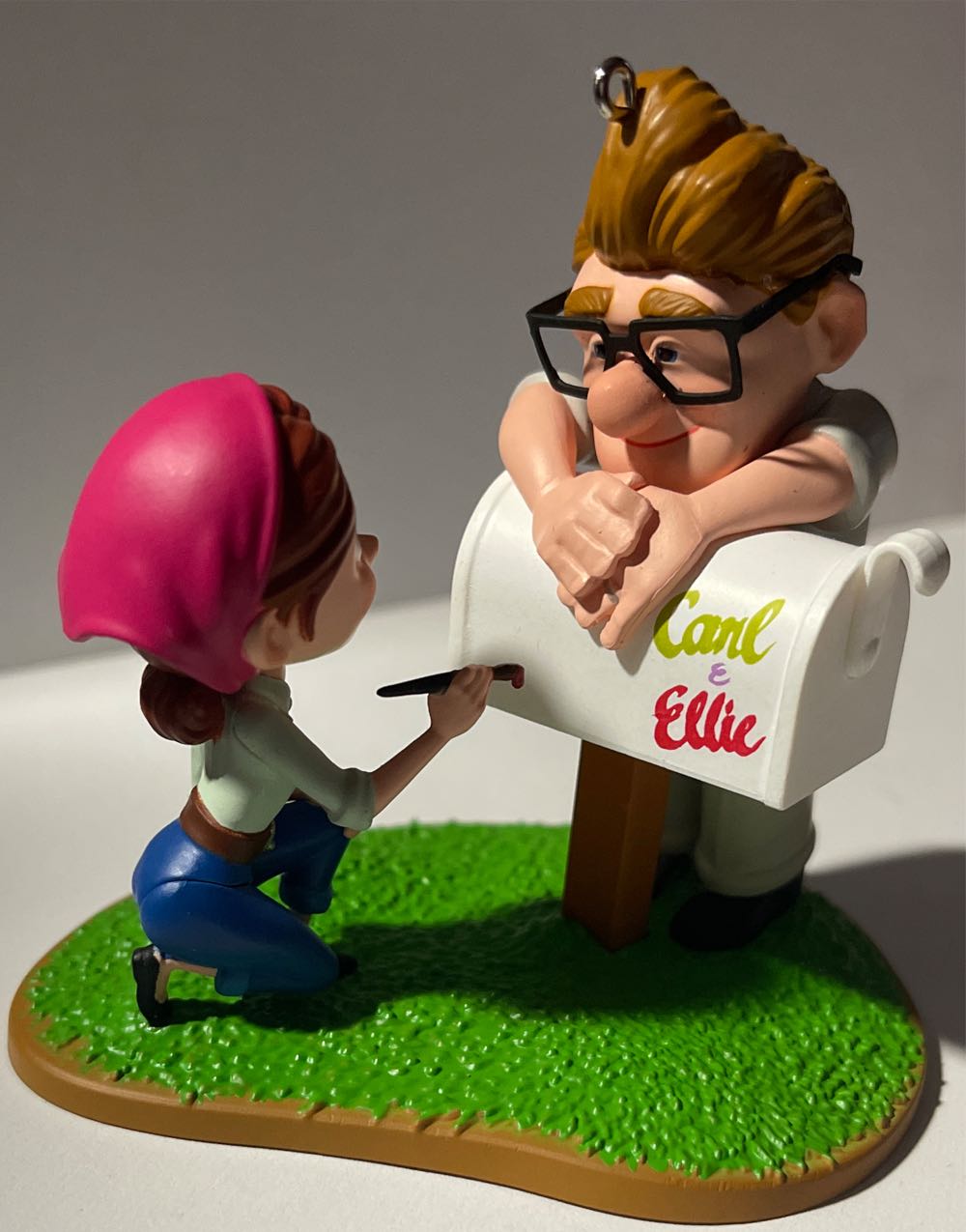 Carl & Ellie - Disney Pixar Up (Disney) ornament collectible [Barcode 763795767489] - Main Image 3
