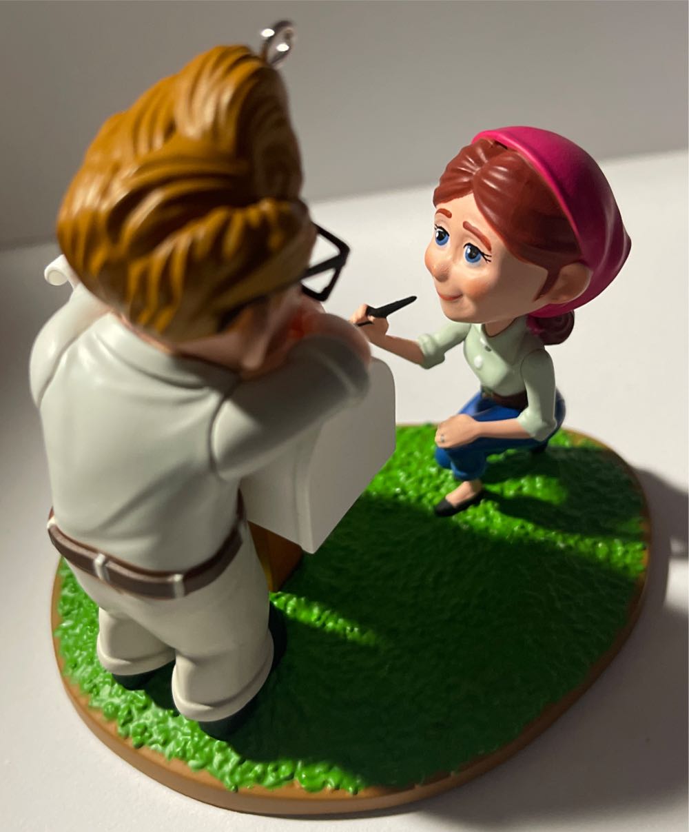 Carl & Ellie - Disney Pixar Up (Disney) ornament collectible [Barcode 763795767489] - Main Image 4
