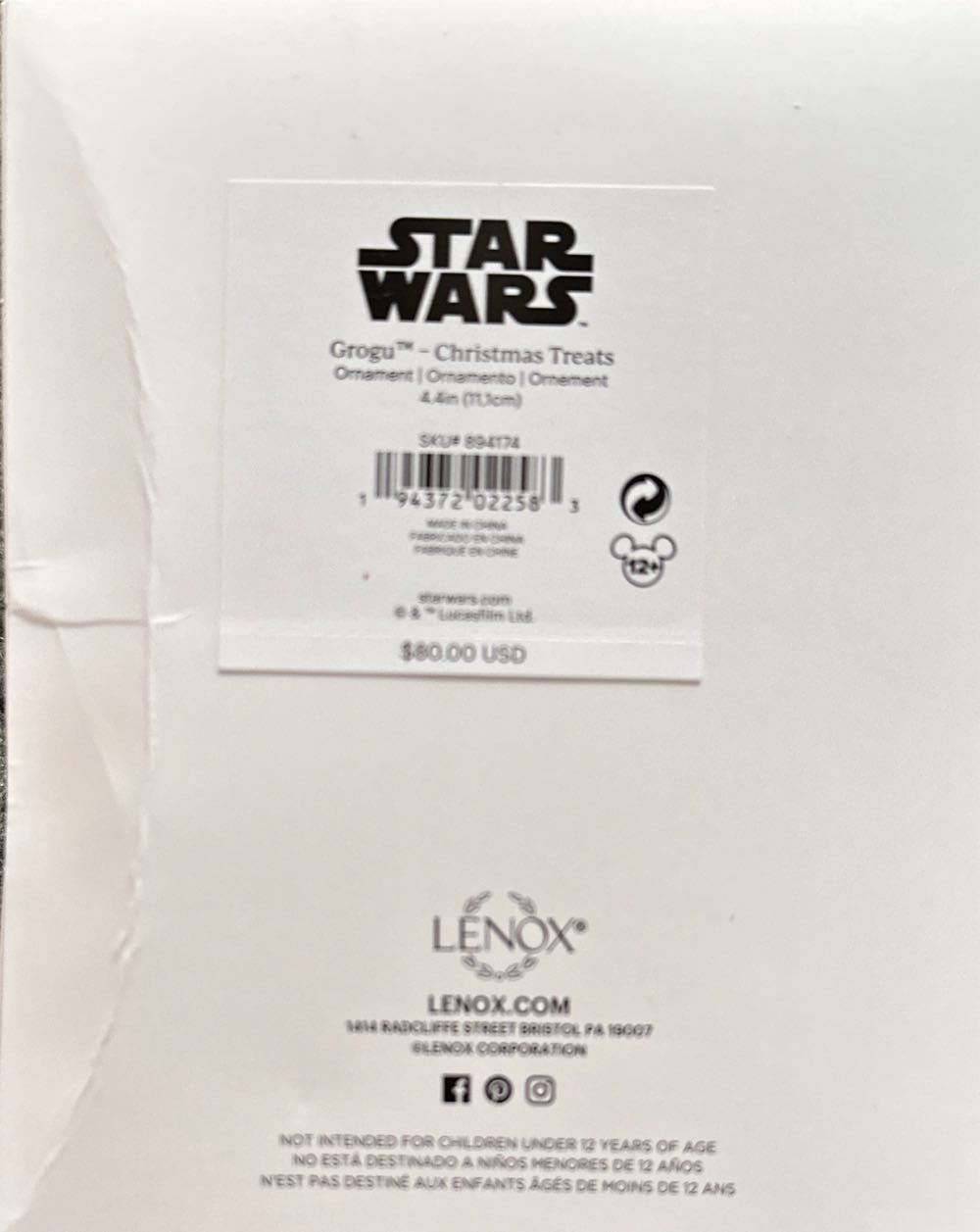 Grogu Eating Santa’s Cookies 🍪 - Lenox (Star Wars: The Mandalorian) ornament collectible [Barcode 194372022583] - Main Image 2