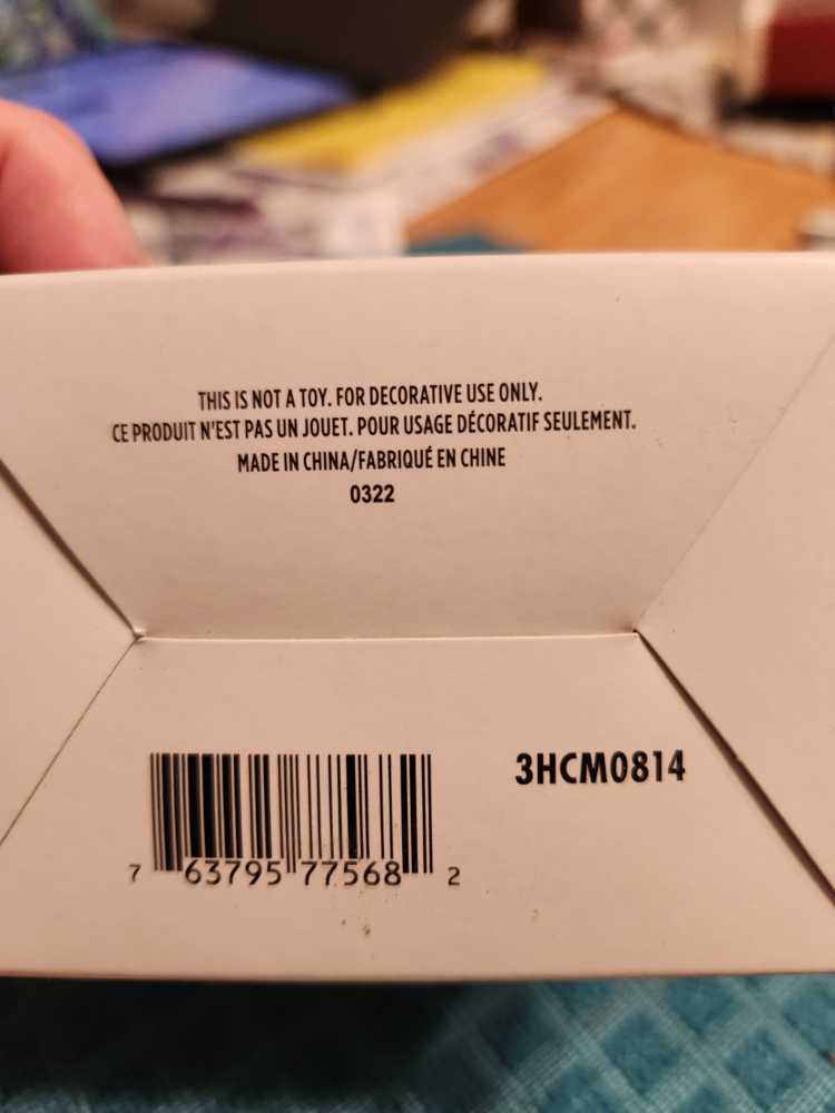 Winnie The Pooh - Hallmark Ornament (Winnie the Pooh) ornament collectible [Barcode 763795775682] - Main Image 4