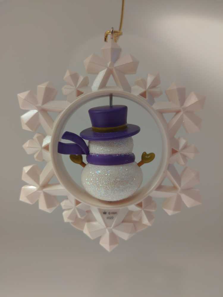 A Heartfelt Thank You - Snowman (Exclusive Gift) ornament collectible [Barcode 763795763856] - Main Image 3