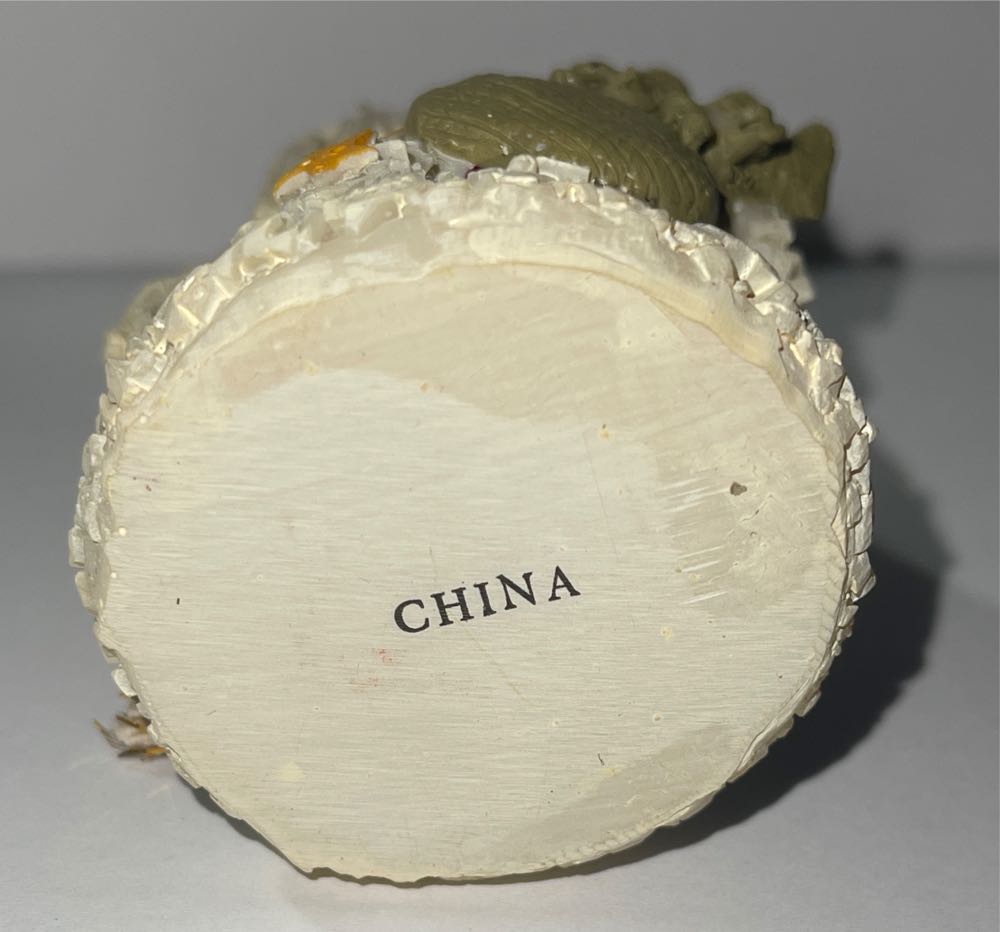 Santa With Bag And Lantern  ornament collectible - Main Image 4