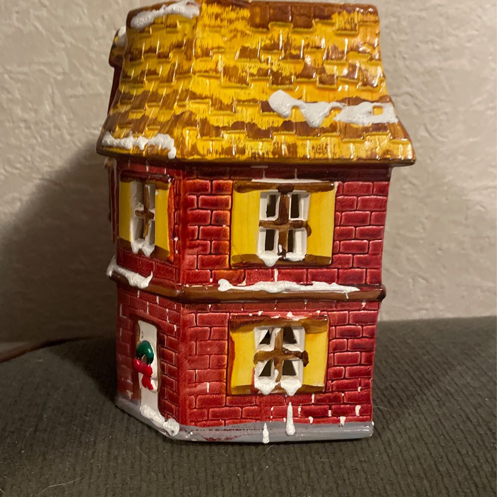 Dept. 56 - Original Snow Village - Christmas - Business - Corner Store - 50768 - Original Snow Village - Building (Light Up Village) ornament collectible - Main Image 2