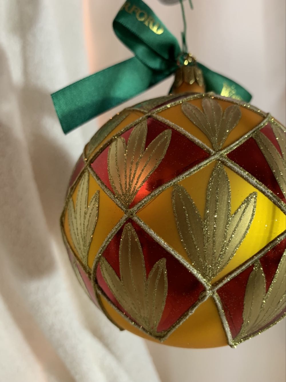 Christmas Jubilee Ball - Holiday Heirlooms (Christmas Tree Ornament) ornament collectible - Main Image 3