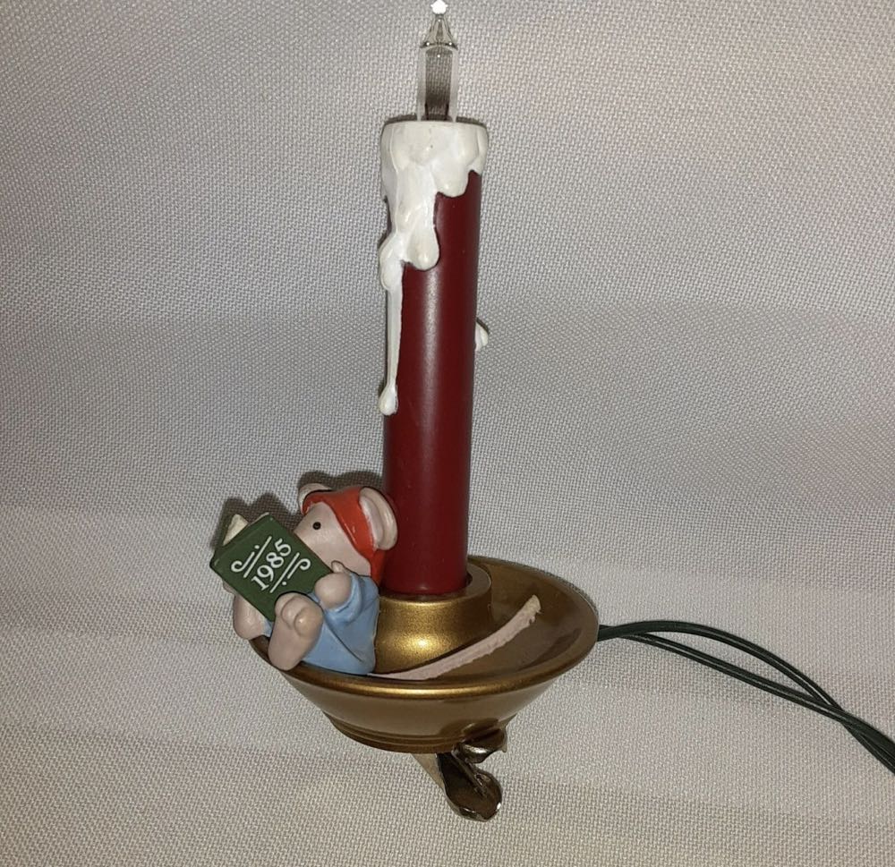 Chris Mouse - Holiday Magic (1st In Series)  ornament collectible - Main Image 2