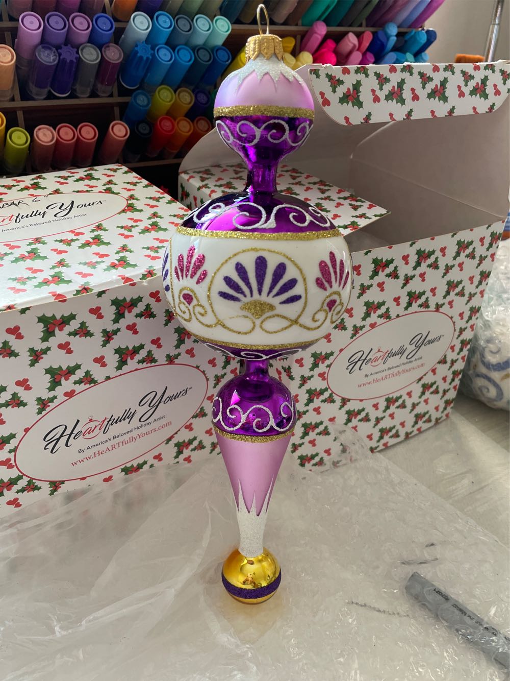 ASIA - Red Lucky Car World Market