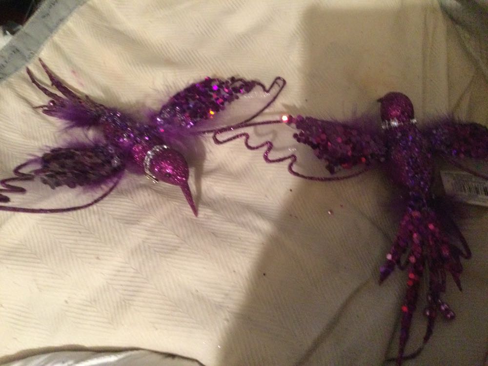 Hummingbird Violet - Holiday Time ornament collectible - Main Image 3