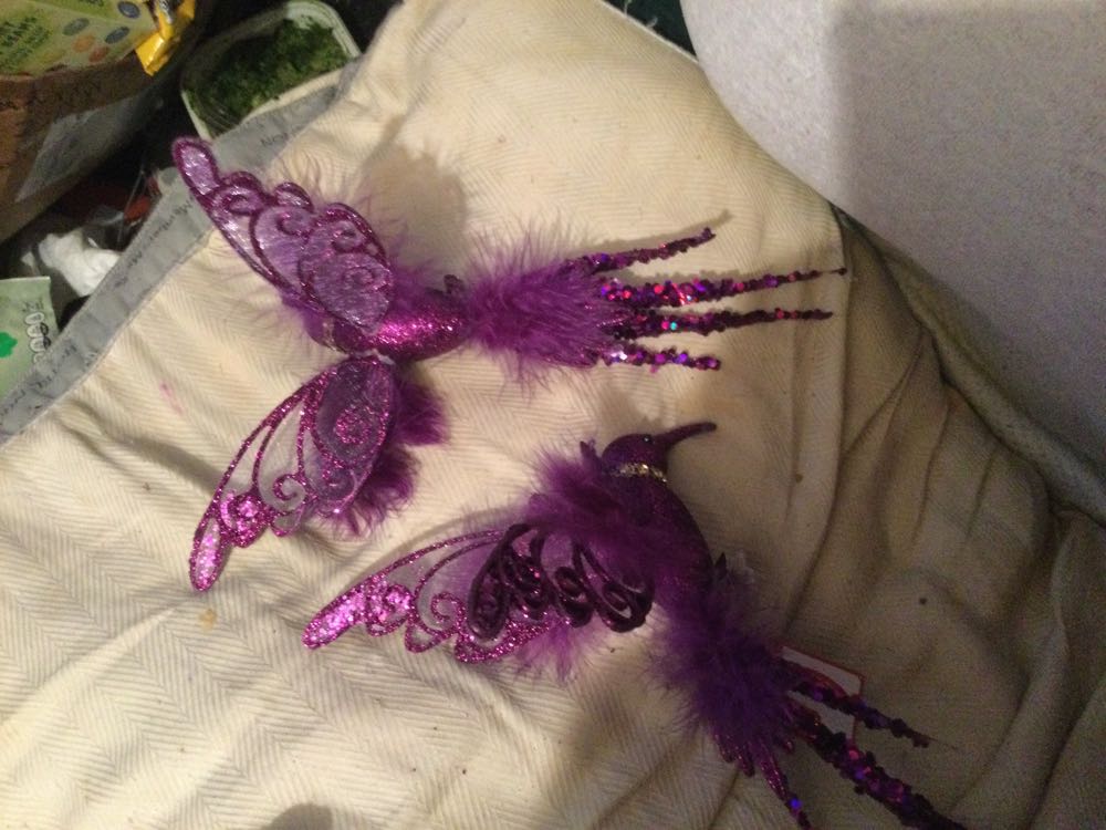 Hummingbird Violet - Holiday Time ornament collectible - Main Image 2