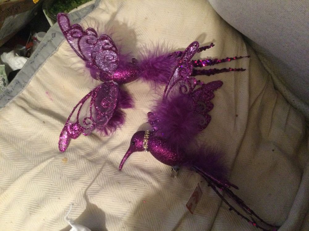 Hummingbird Violet - Holiday Time ornament collectible - Main Image 3