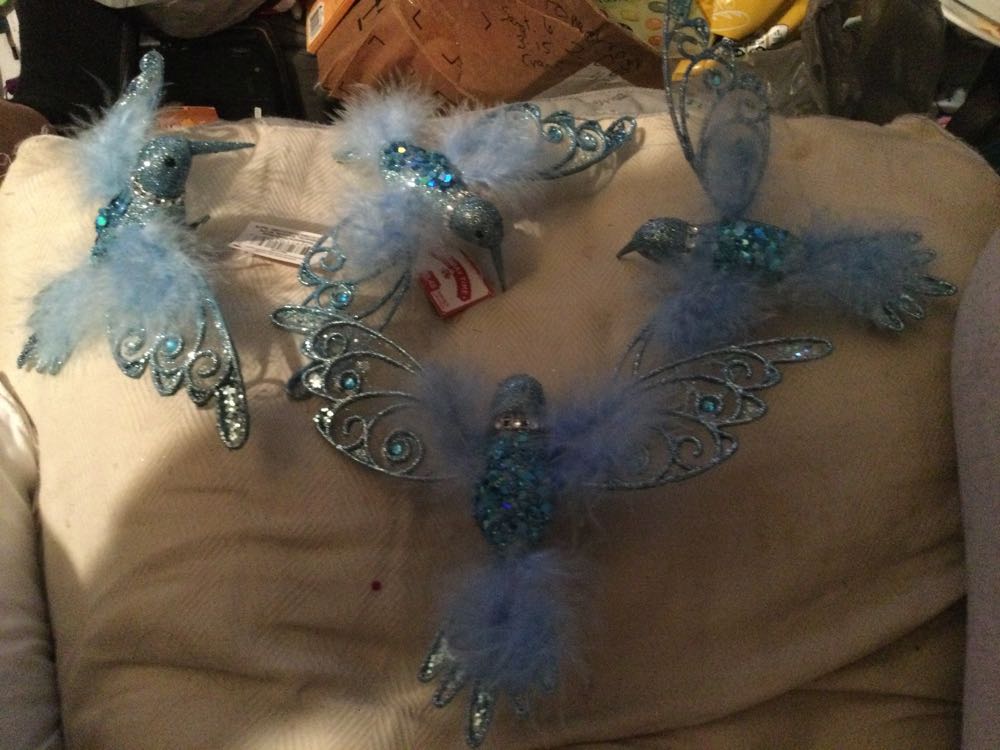 Hummingbird Sky - Holiday Time ornament collectible - Main Image 3