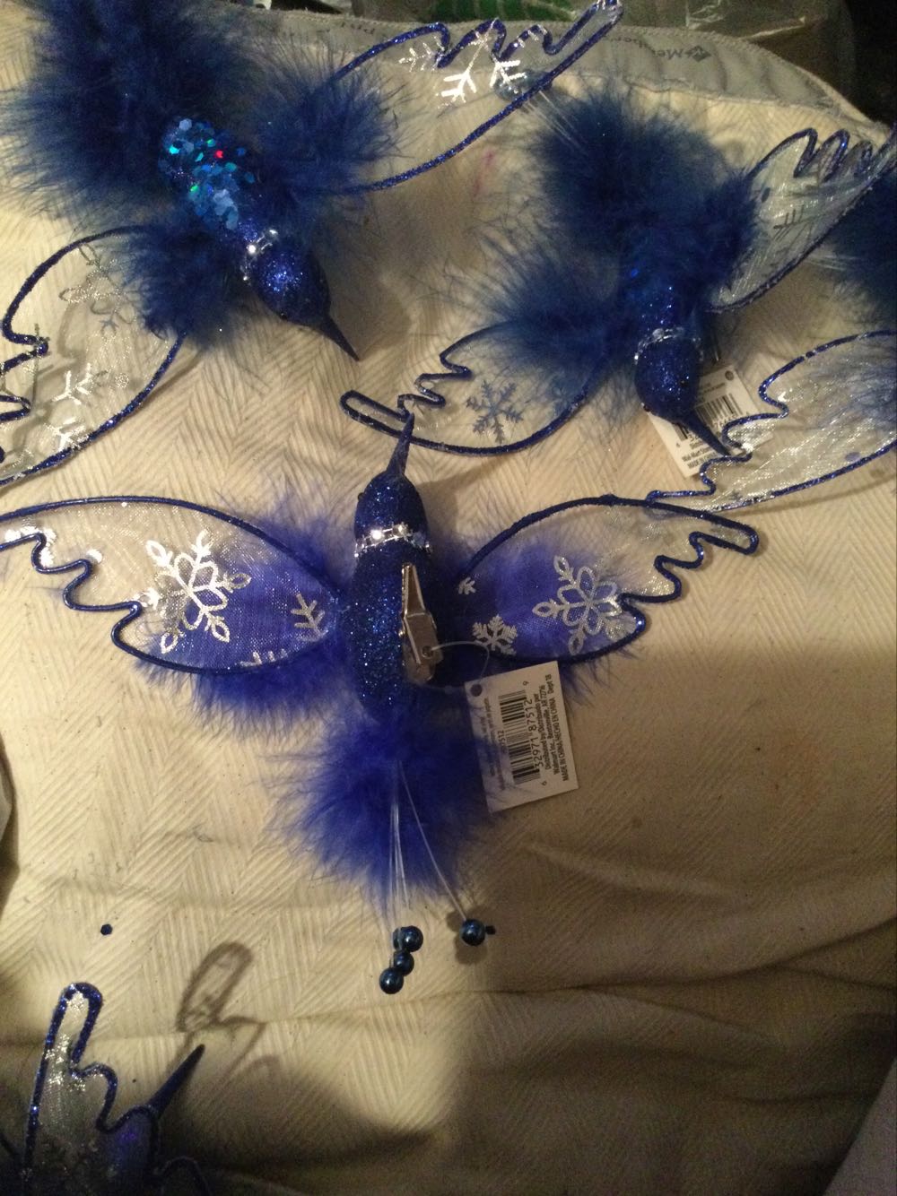 Hummingbird Sapphire - Holiday Time ornament collectible - Main Image 3