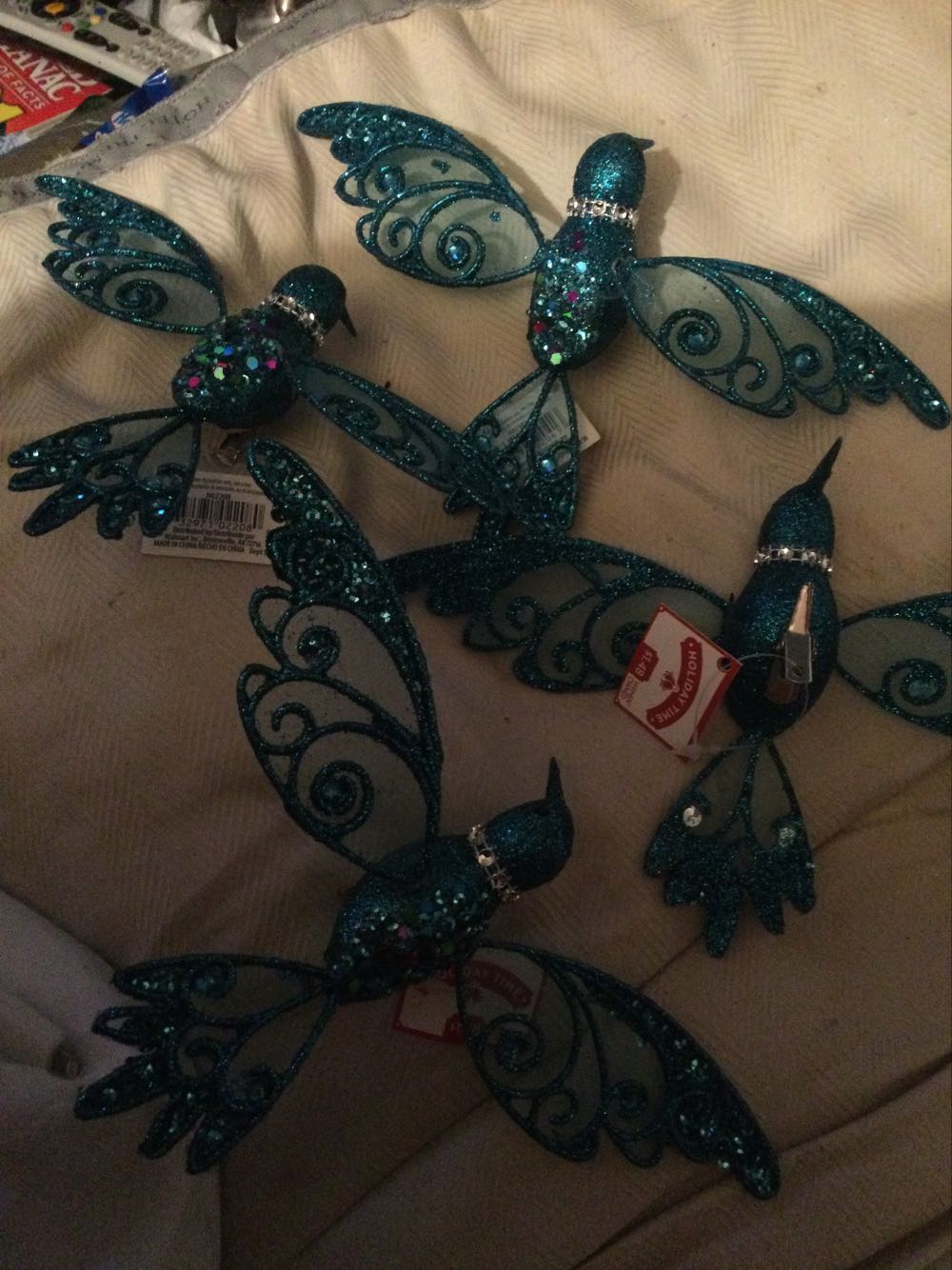 Hummingbird Teal - Holiday Time ornament collectible - Main Image 3