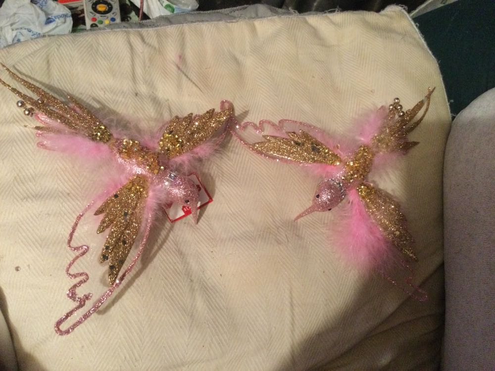 Hummingbird Pink with Gold - Holiday Time ornament collectible - Main Image 3