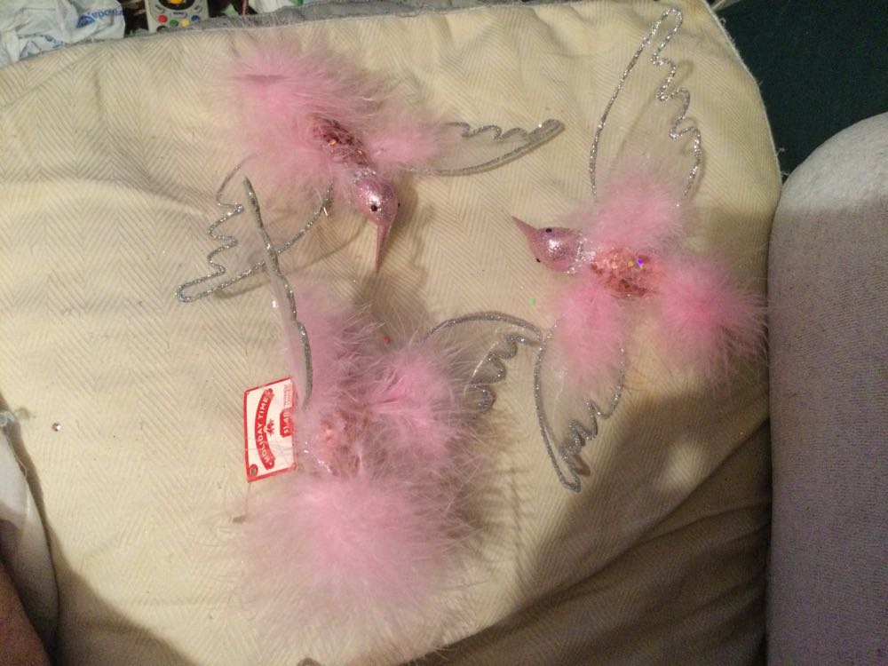 Hummingbird Pink - Holiday Time ornament collectible - Main Image 3