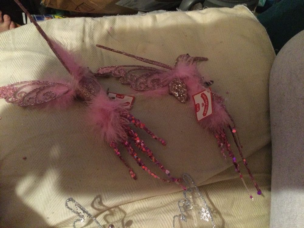 Hummingbird Pink - Holiday Time ornament collectible - Main Image 2