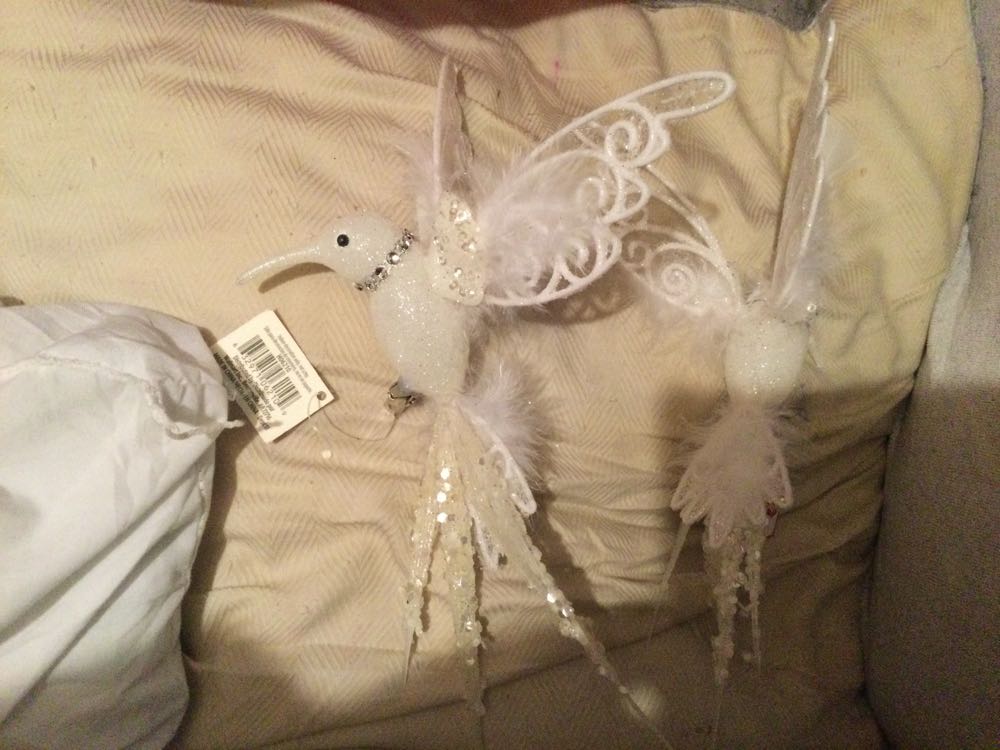 Hummingbird White - Holiday Time ornament collectible - Main Image 2