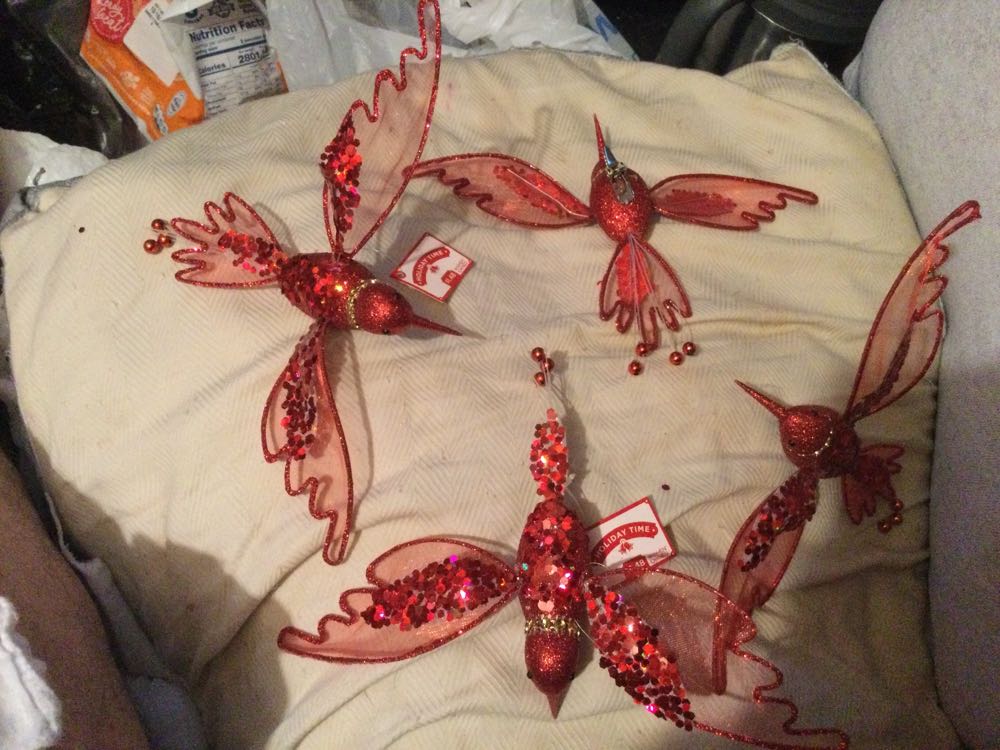 Hummingbird Red - Holiday Time ornament collectible - Main Image 3