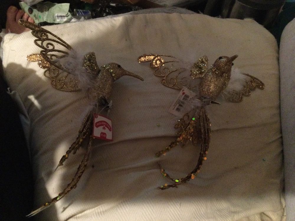 Hummingbird Gold - Holiday Time ornament collectible - Main Image 3