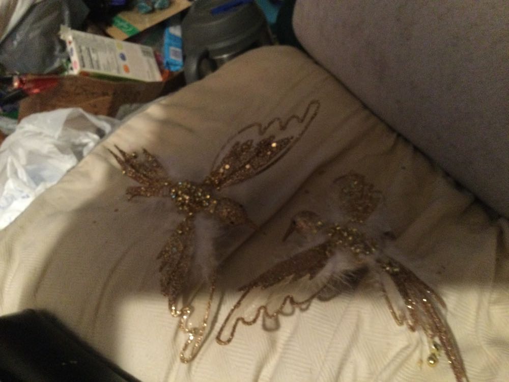 Hummingbird Gold - Holiday Time ornament collectible - Main Image 3